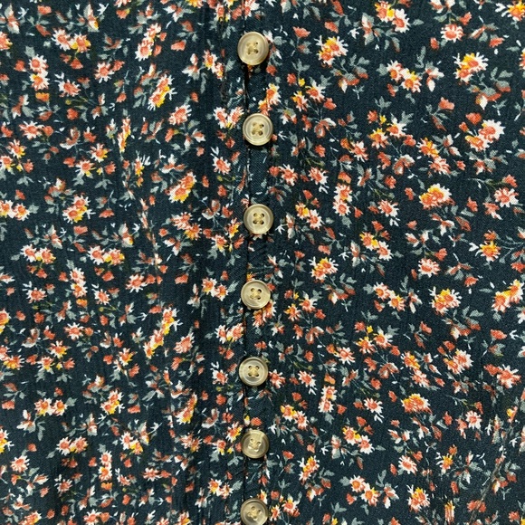 Two rompers! - Picture 5 of 6